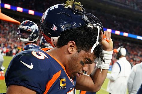 Broncos QB Russell Wilson says he was asked earlier in season to adjust contract or risk benching